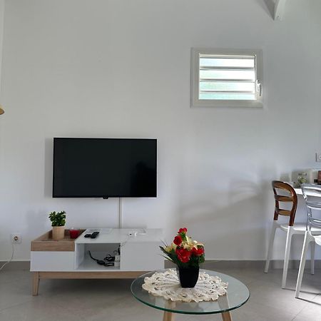 Bungalow Ixora เลส์อาบิมส์ ภายนอก รูปภาพ