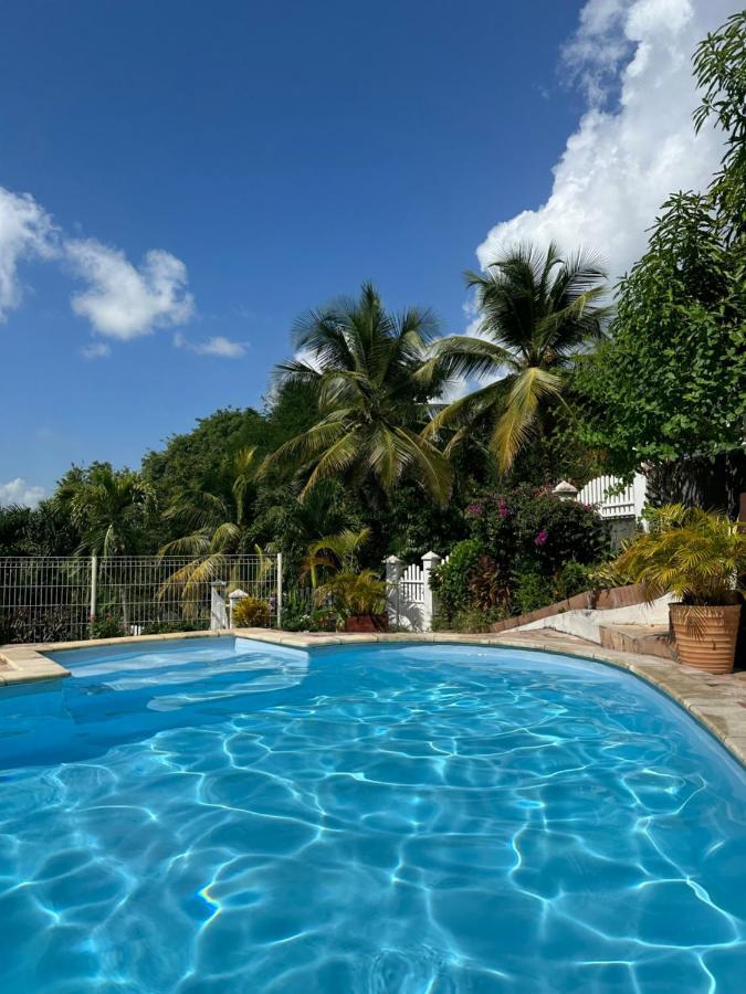 Bungalow Ixora เลส์อาบิมส์ ภายนอก รูปภาพ