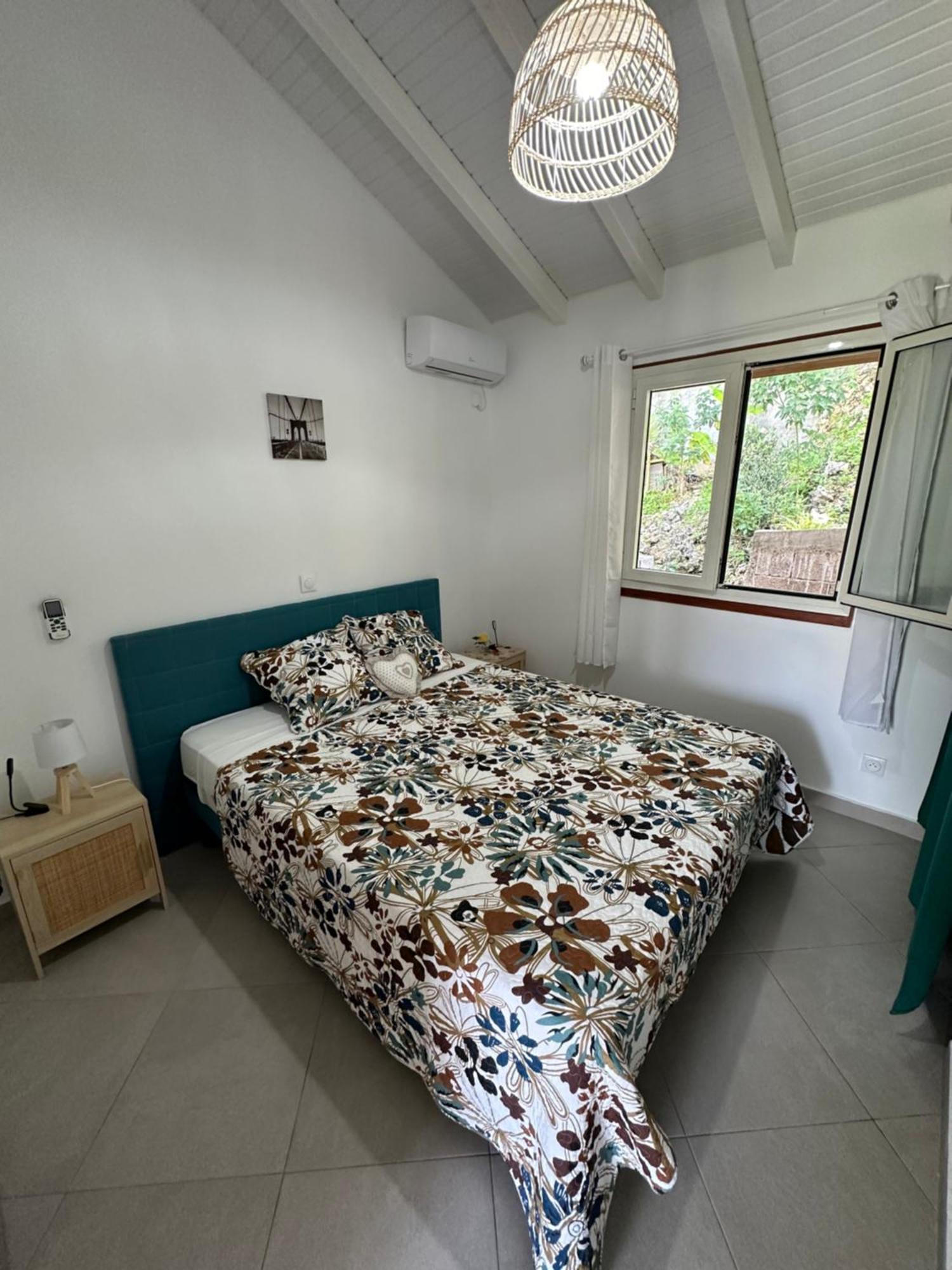 Bungalow Ixora เลส์อาบิมส์ ภายนอก รูปภาพ