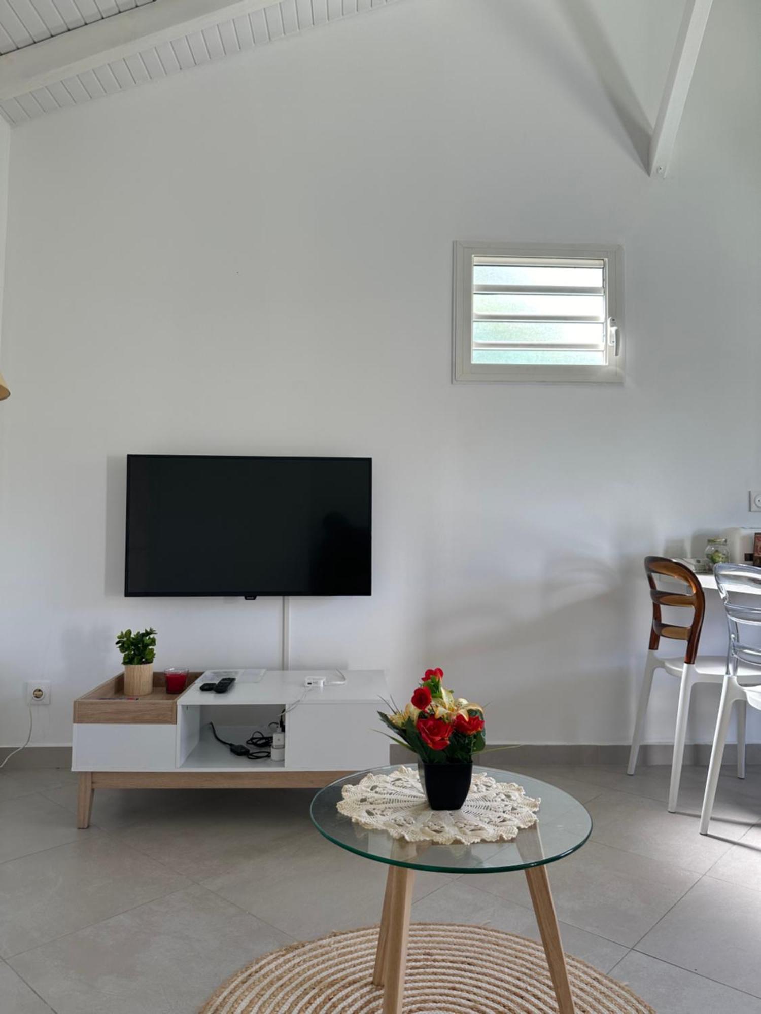 Bungalow Ixora เลส์อาบิมส์ ภายนอก รูปภาพ